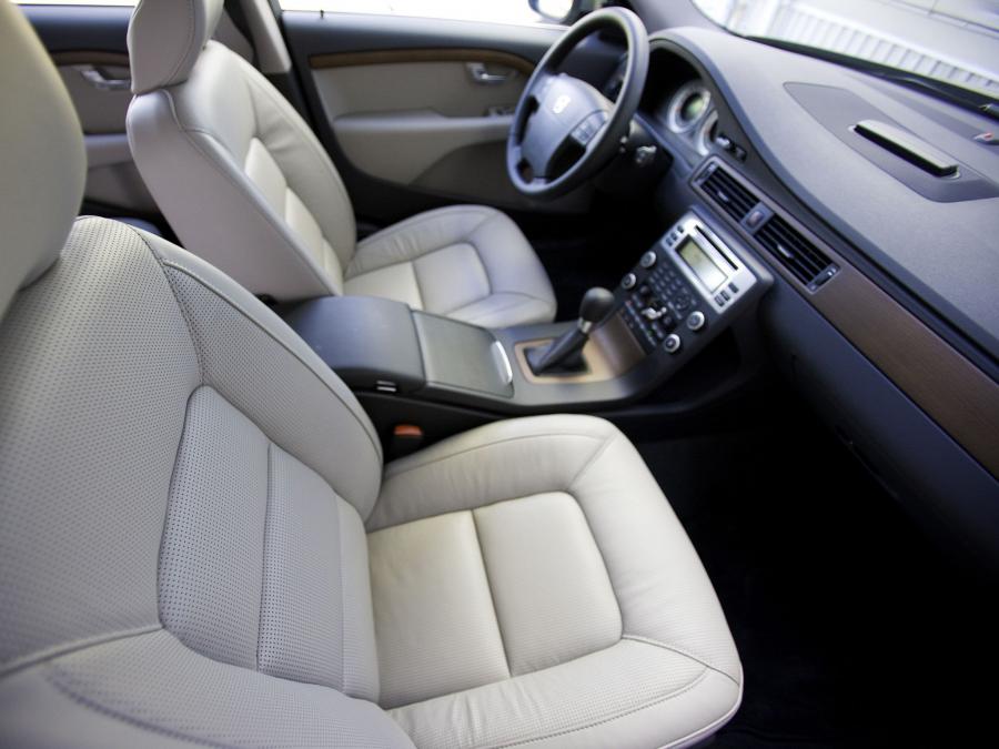  Volvo V70 T6 2007 года  (фото 3 из 64)